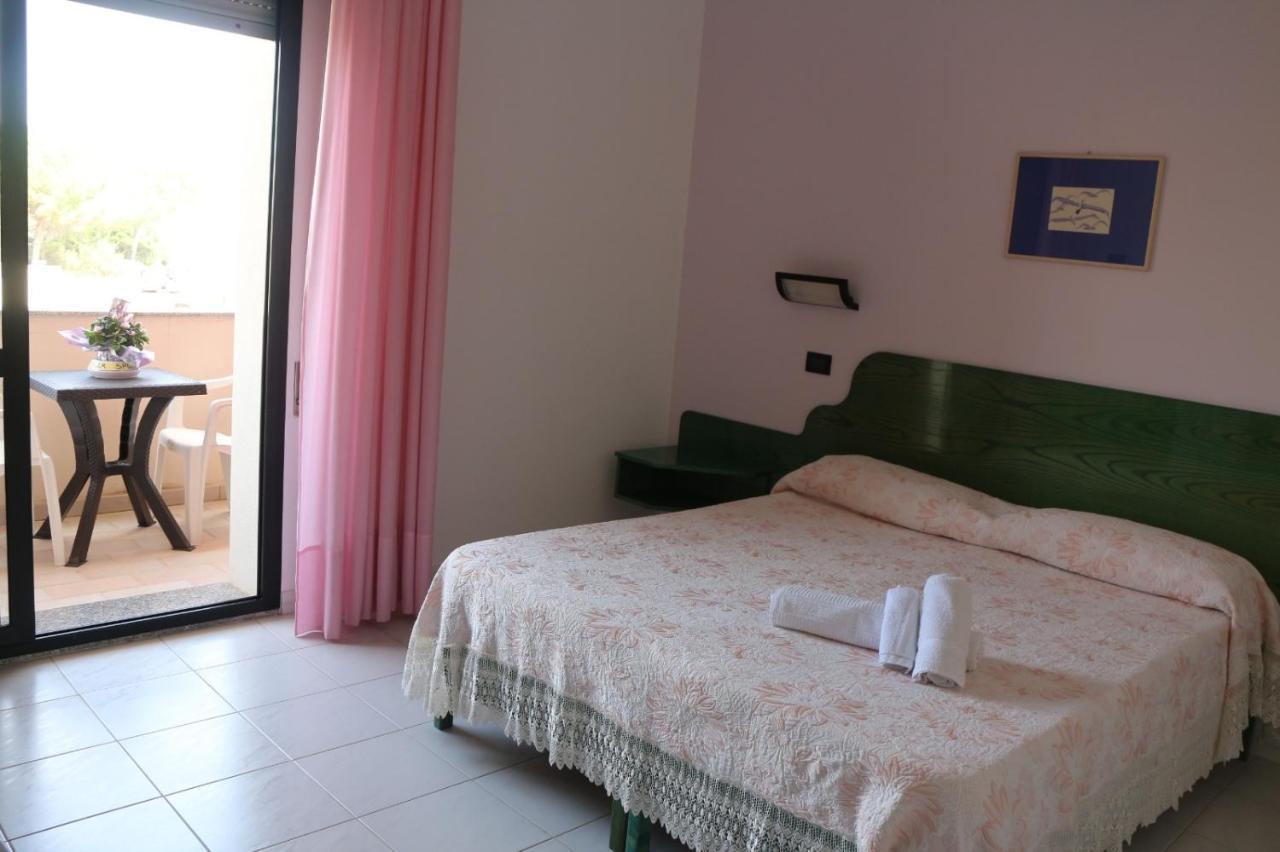 Hotel Mater Mediterranea Senorbi Екстер'єр фото