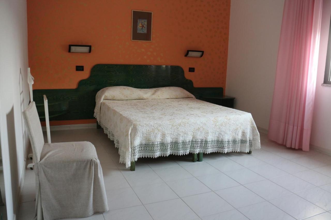 Hotel Mater Mediterranea Senorbi Екстер'єр фото