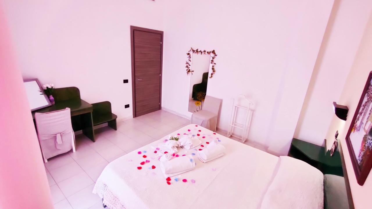 Hotel Mater Mediterranea Senorbi Екстер'єр фото