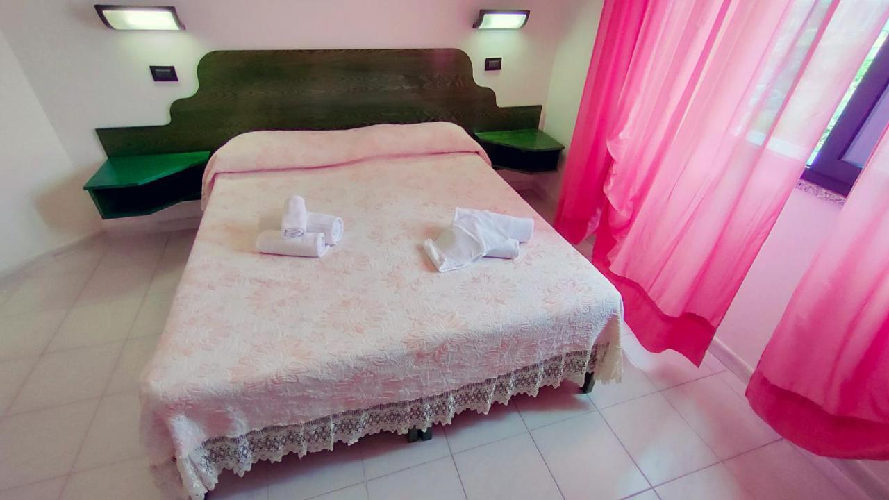 Hotel Mater Mediterranea Senorbi Екстер'єр фото