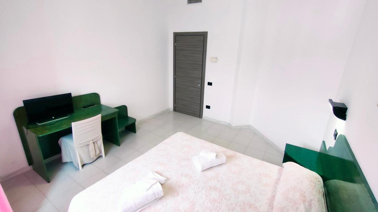 Hotel Mater Mediterranea Senorbi Екстер'єр фото